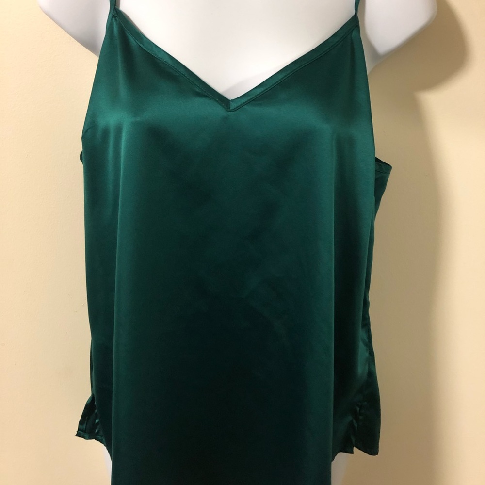 Dark Green New York and Company Top